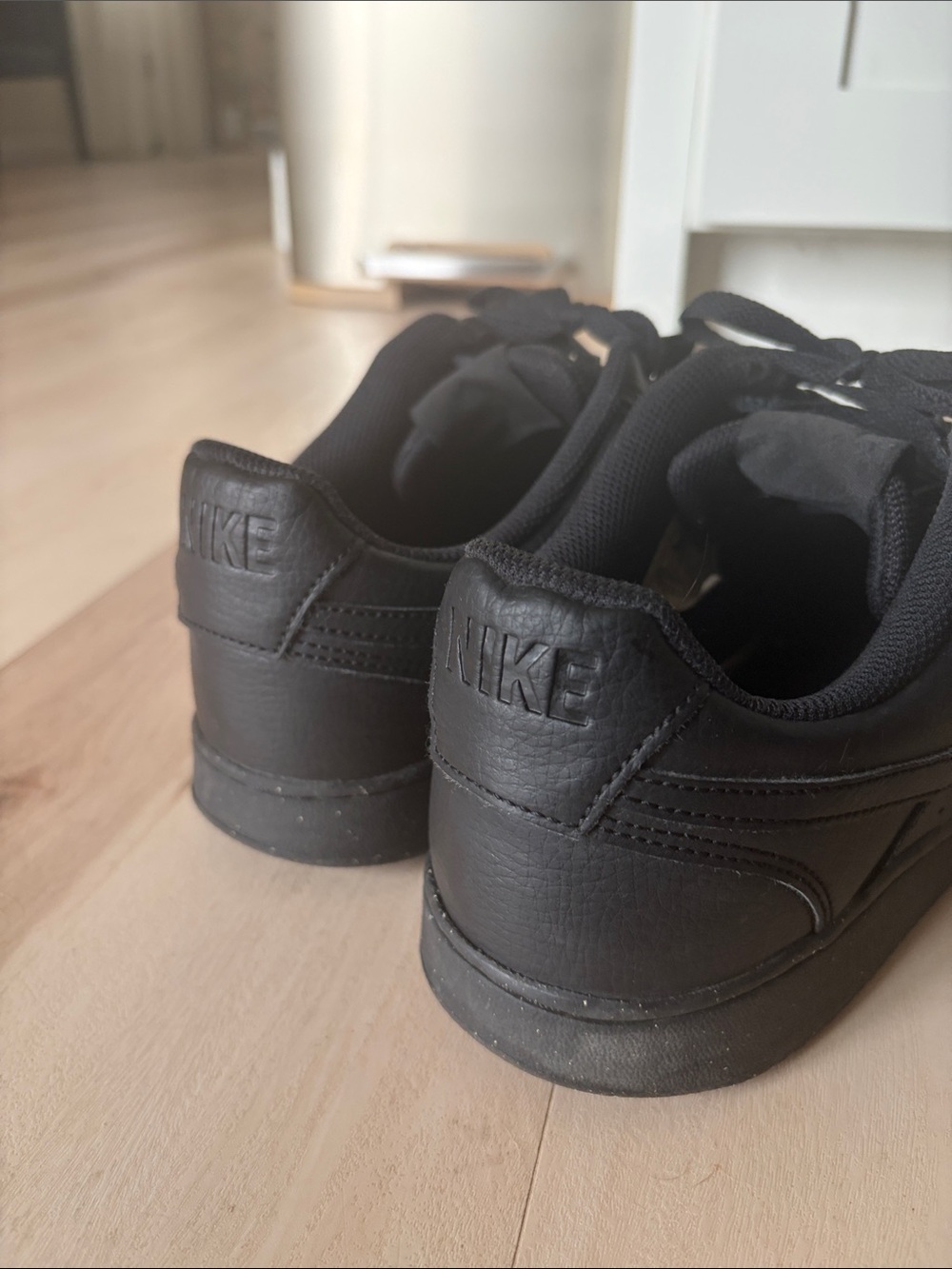 nike mens court vision low black/black sz 10.5 leather - Picture 3 of 11